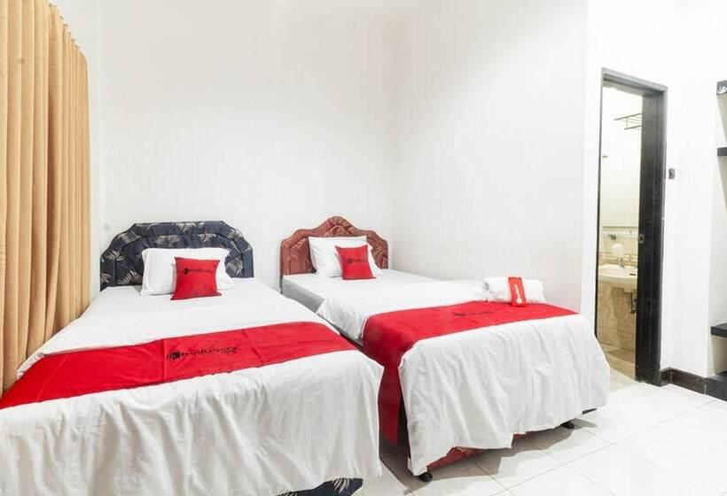بنسيون Reddoorz Near Bahu Mall Manado