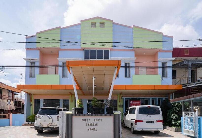 פנסיון Reddoorz Syariah Near Taman Siring 2