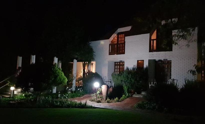 펜션 The Fairway Guesthouse Senekal