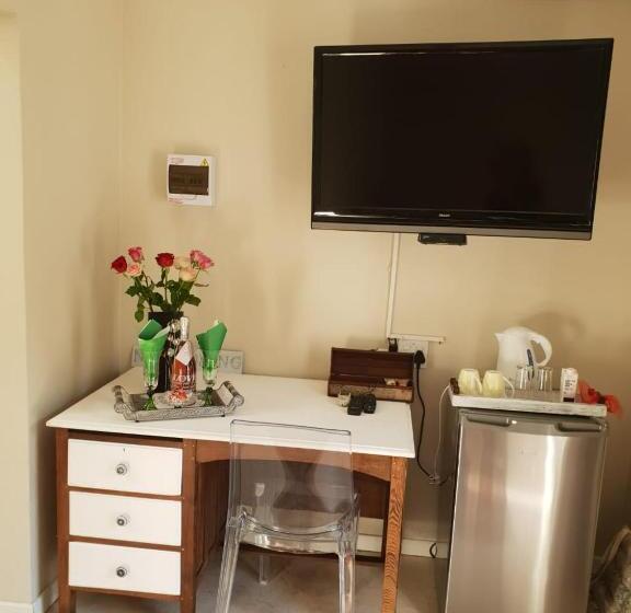 펜션 The Fairway Guesthouse Senekal