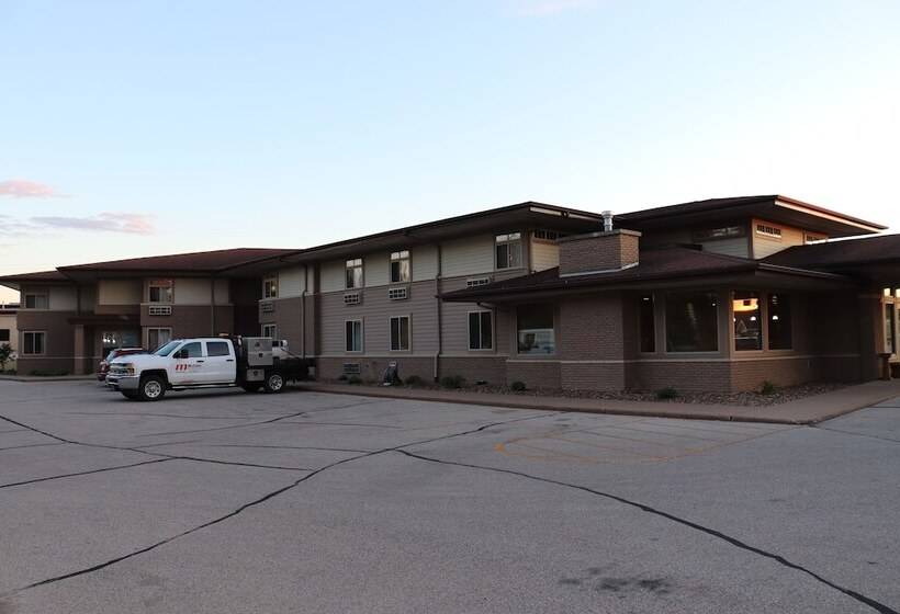 ユースホステル Prairie Inn Holmen La Crosse Area