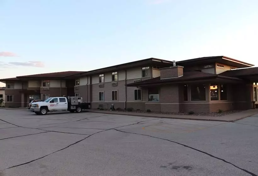 ユースホステル Prairie Inn Holmen La Crosse Area