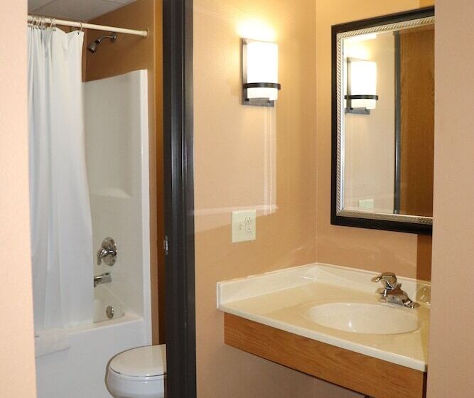 ユースホステル Prairie Inn Holmen La Crosse Area