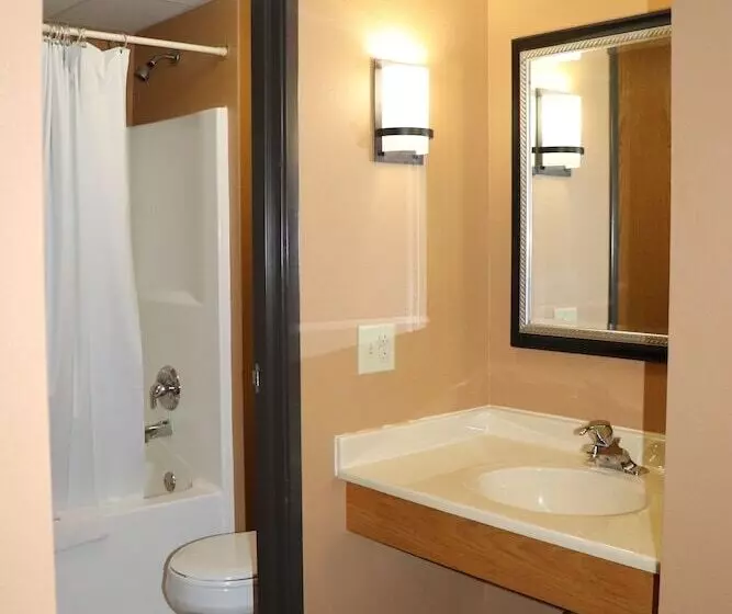 ユースホステル Prairie Inn Holmen La Crosse Area