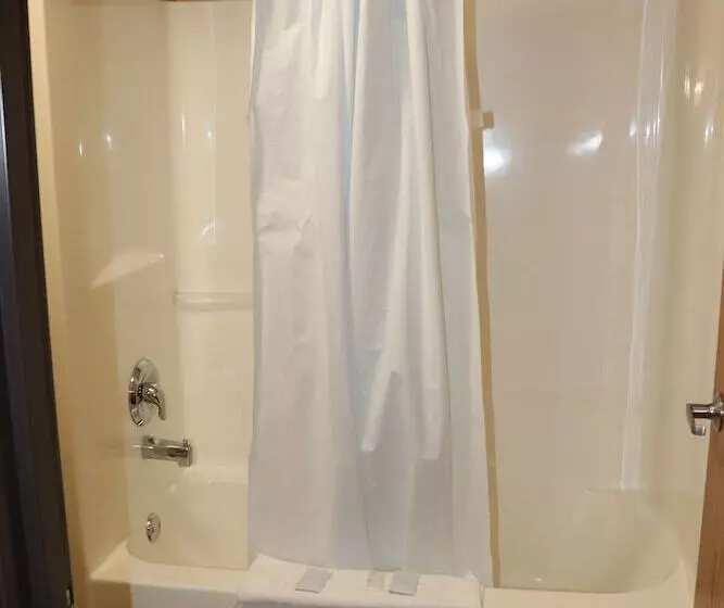 ユースホステル Prairie Inn Holmen La Crosse Area