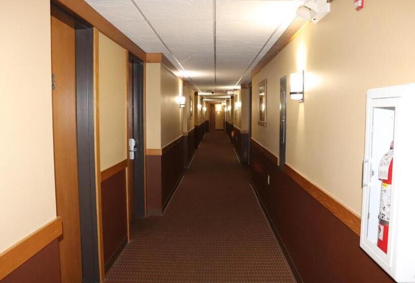 ユースホステル Prairie Inn Holmen La Crosse Area