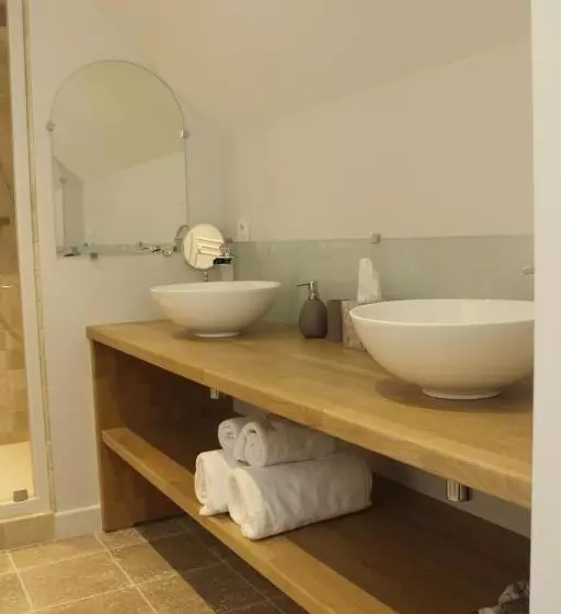 ベッドアンドブレックファースト L Audacieuse