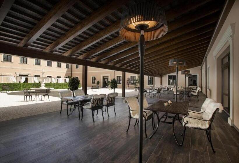 Szálloda Château šanov