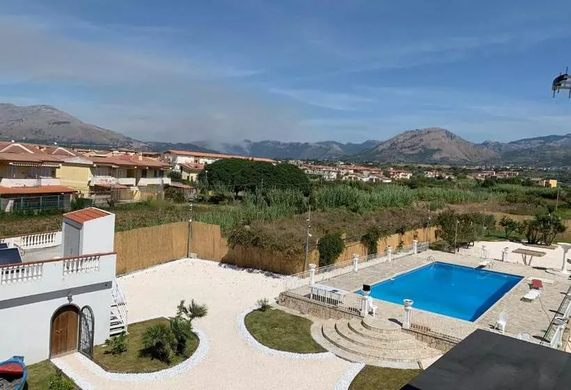 ホテル B&b Villa Del Sole