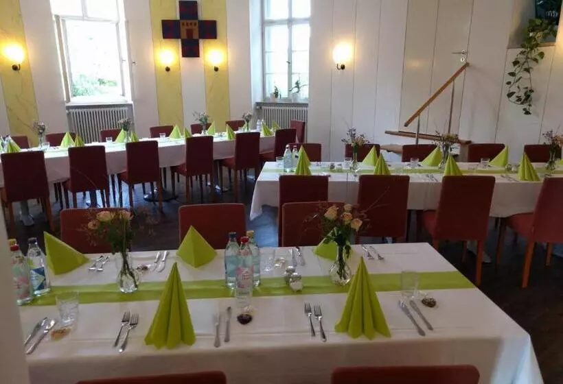 Hotelli Tagungshaus Reimlingen