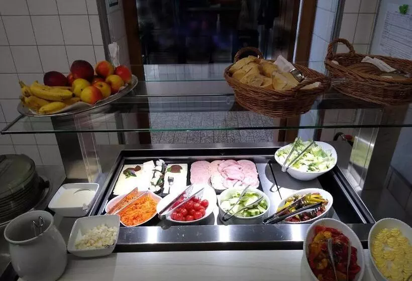 Hotelli Tagungshaus Reimlingen