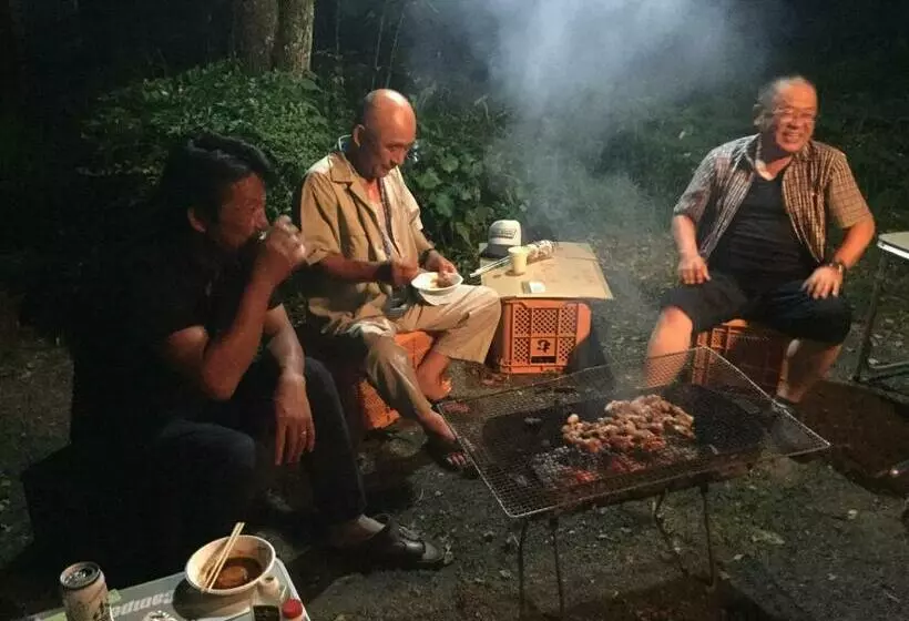 Majatalo ゲストハウスやごろう