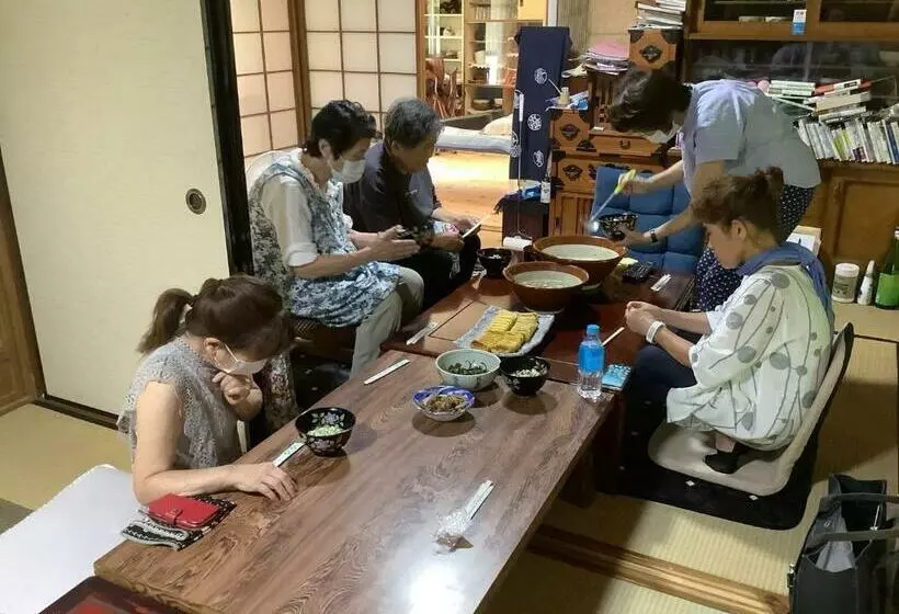 Majatalo ゲストハウスやごろう