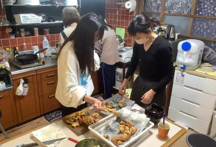 Majatalo ゲストハウスやごろう