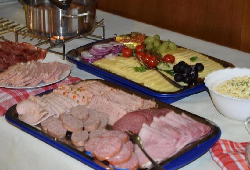 Пансион Gaststätte Marktstübchen