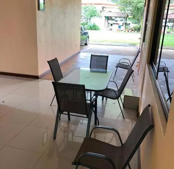 Majatalo Hospedaje Adrimaran