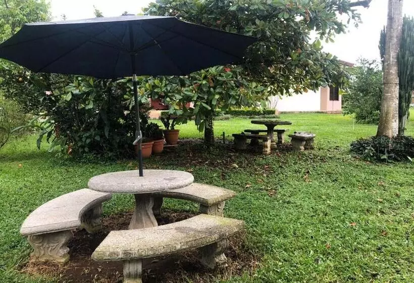 Majatalo Hospedaje Adrimaran