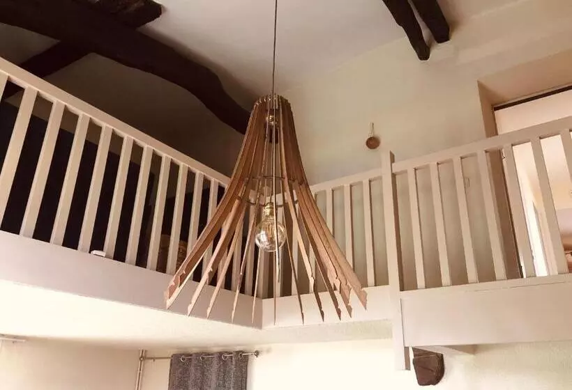 ペンション Le Domaine De Camblanes