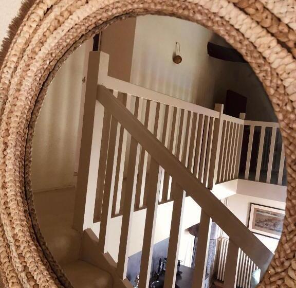 Пансион Le Domaine De Camblanes