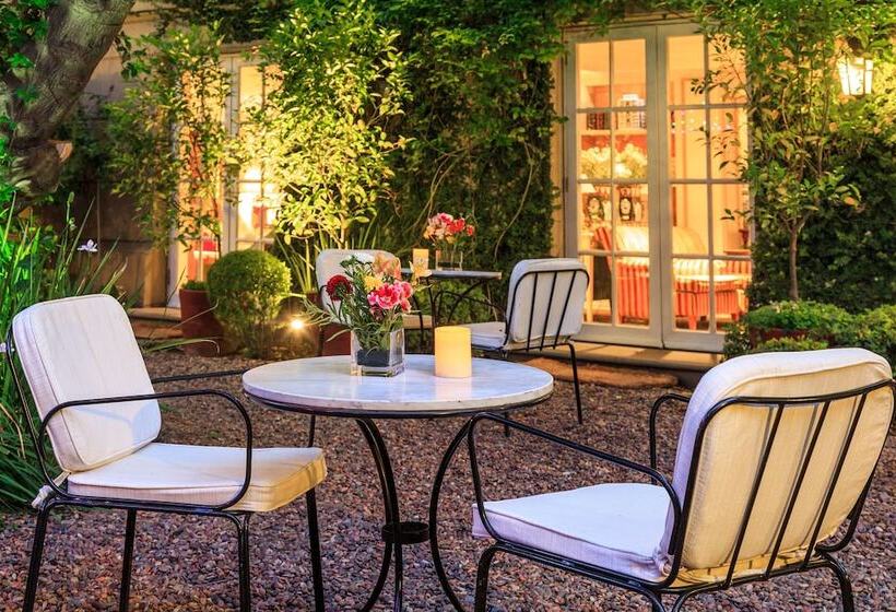 هتل Boutique Le Reve