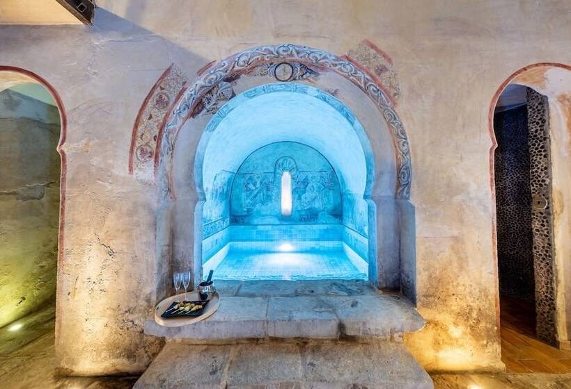 Отель Castilla Termal Burgo De Osma