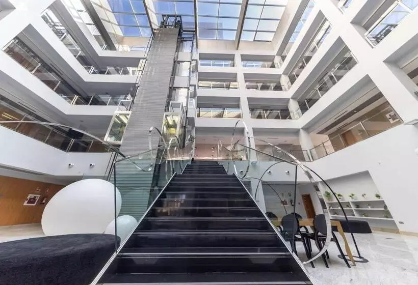 Ciudad De Ponferrada, Ascend Hotel Collection