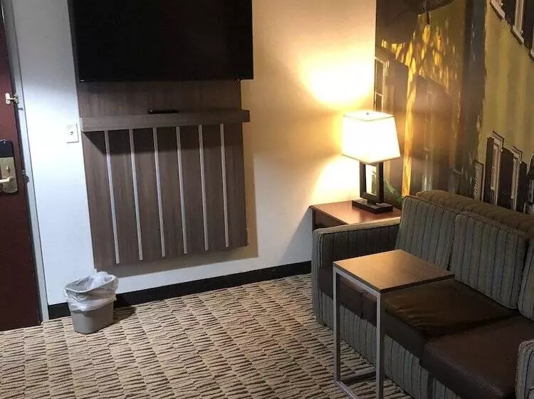 Hotelli Clarion Pointe Charleston  West Ashley