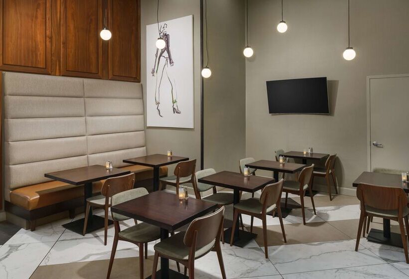 Doubletree By Hilton Hotel New York City Chelsea