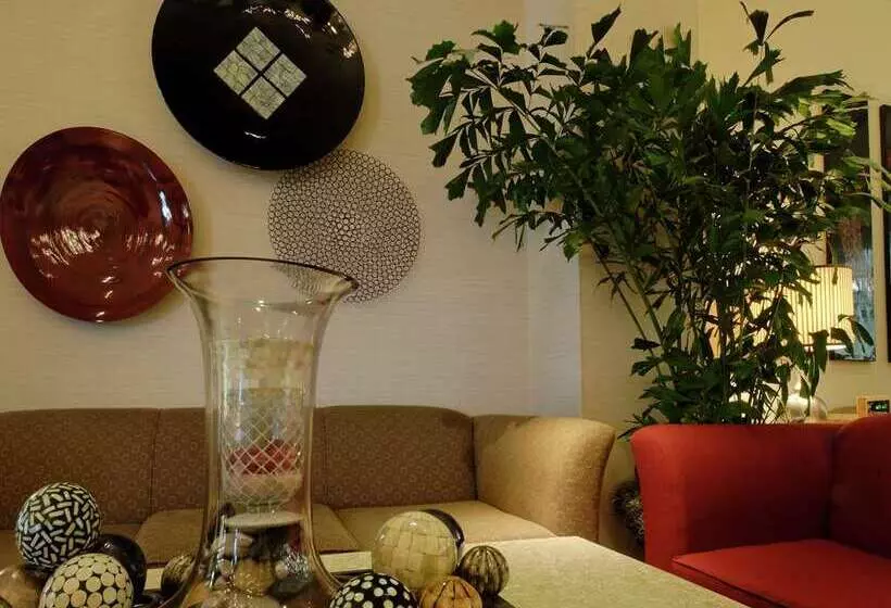 فندق Embassy Suites By Hilton Fort Myers Estero