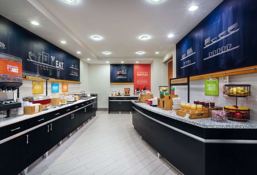 فندق Hampton Inn & Suites Herndon Reston