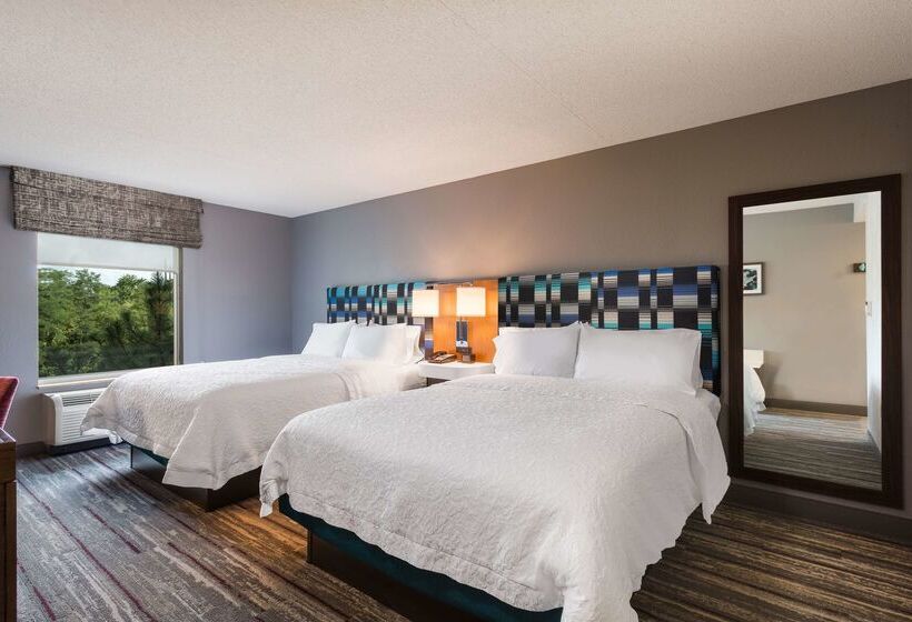 فندق Hampton Inn & Suites Herndon Reston