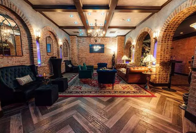 هتل Hilton Baton Rouge Capitol Center