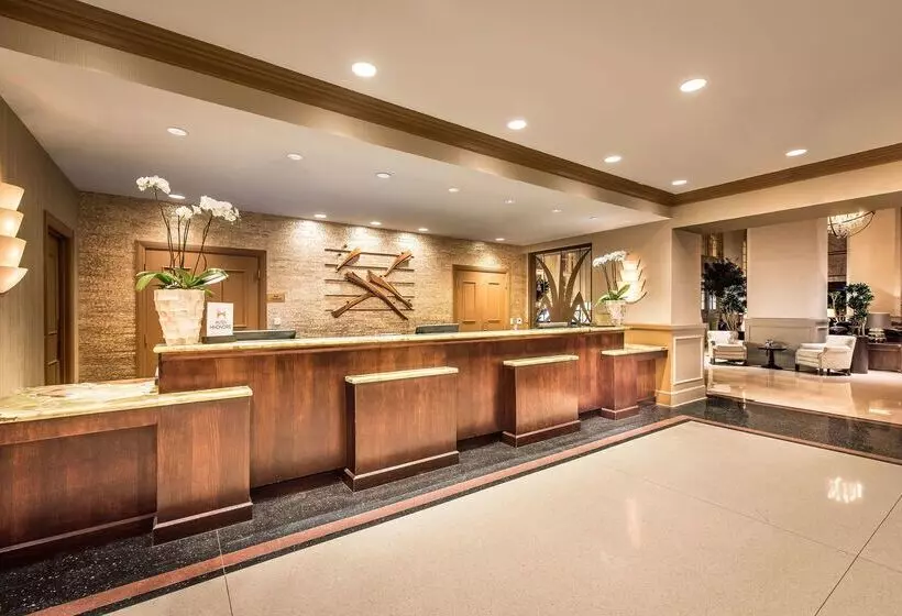 Hotelli Hilton Baton Rouge Capitol Center