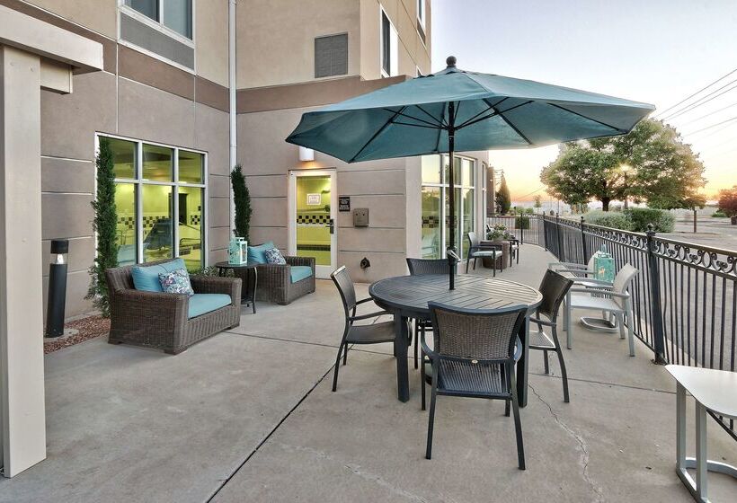 Отель Hilton Garden Inn Albuquerque / Journal Center