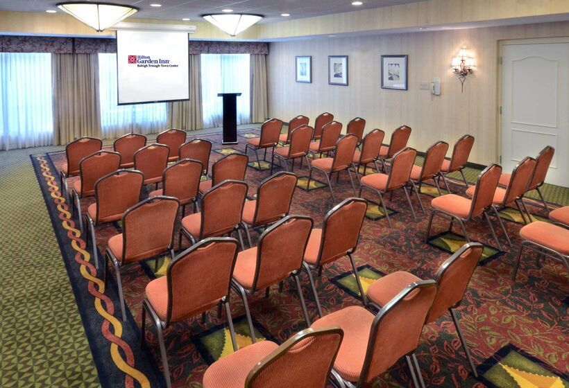 فندق Hilton Garden Inn Raleigh Capital Blvd I540