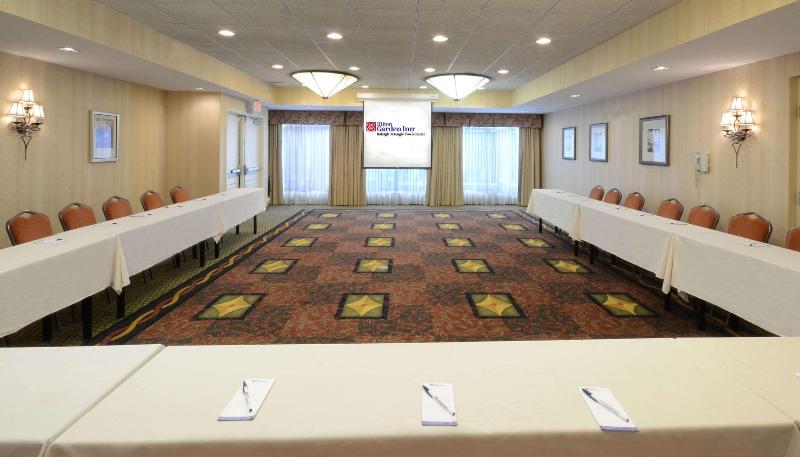 فندق Hilton Garden Inn Raleigh Capital Blvd I540