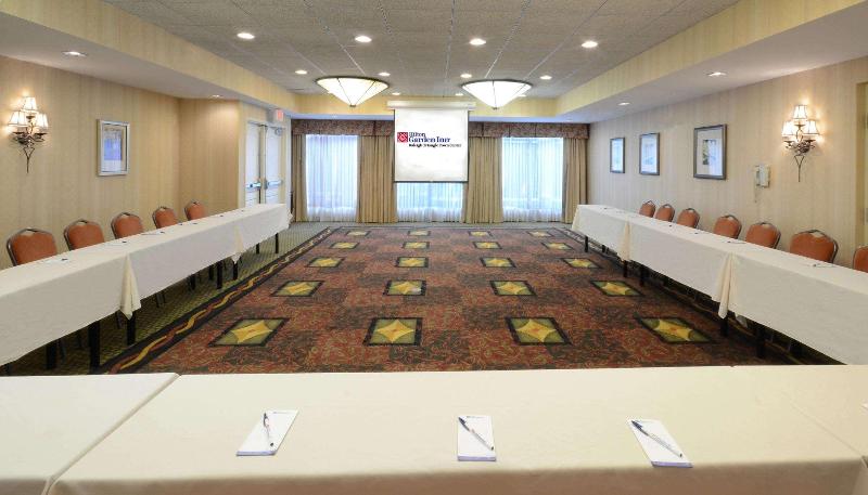 فندق Hilton Garden Inn Raleigh Capital Blvd I540