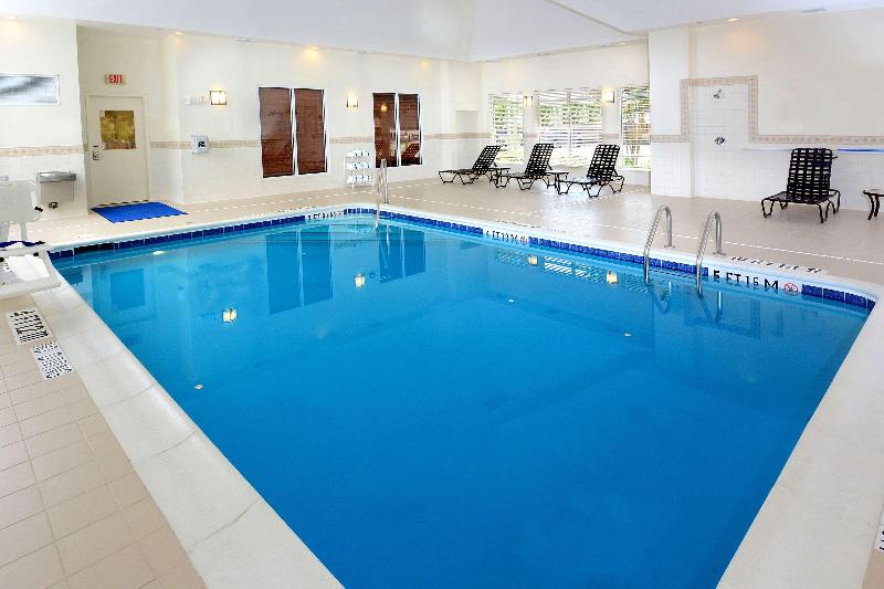 فندق Hilton Garden Inn Raleigh Capital Blvd I540