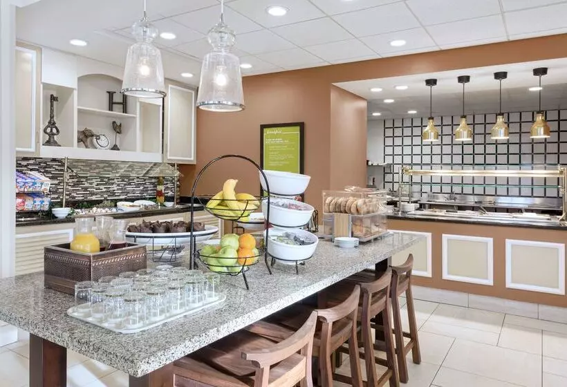 فندق Hilton Garden Inn Tuscaloosa