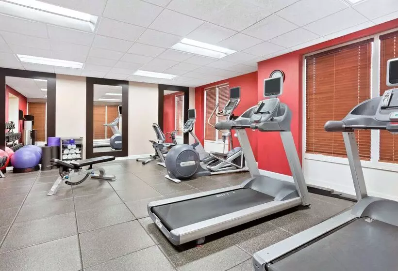 فندق Hilton Garden Inn Tuscaloosa