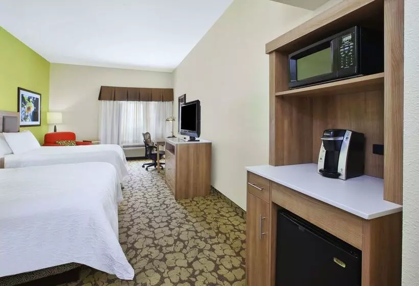 فندق Hilton Garden Inn Wichita
