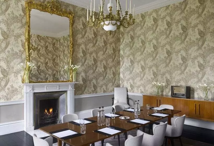 酒店 Farnham Estate Spa And Golf Resort