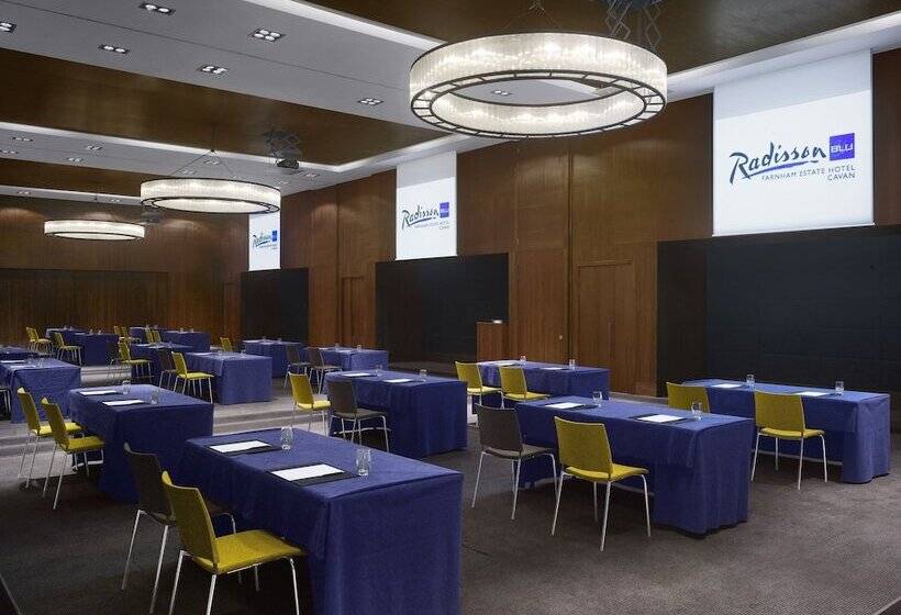 בית מלון כפרי Farnham Estate Spa And Golf Resort