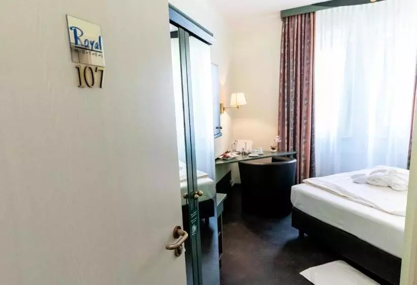 酒店 Royal