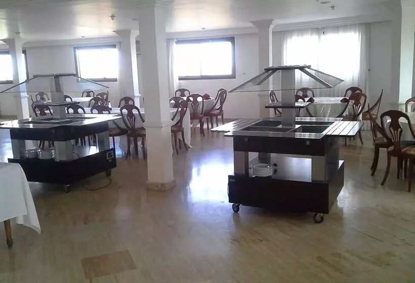 Отель Sahara Line