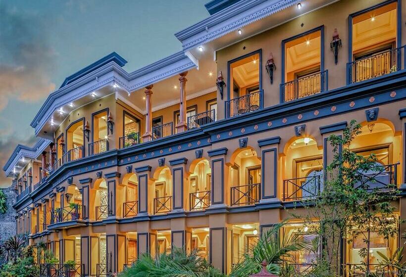 فندق Zephyr Palace Luxury