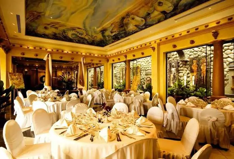 호텔 Zephyr Palace Luxury