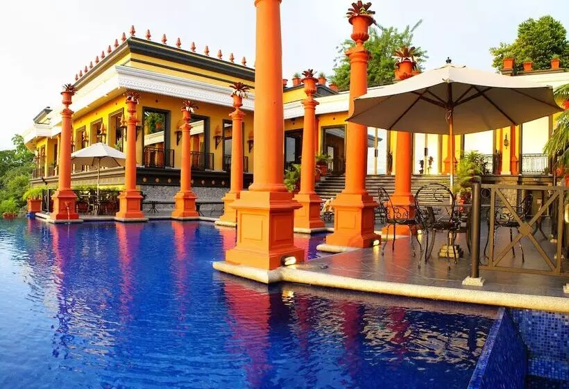 호텔 Zephyr Palace Luxury