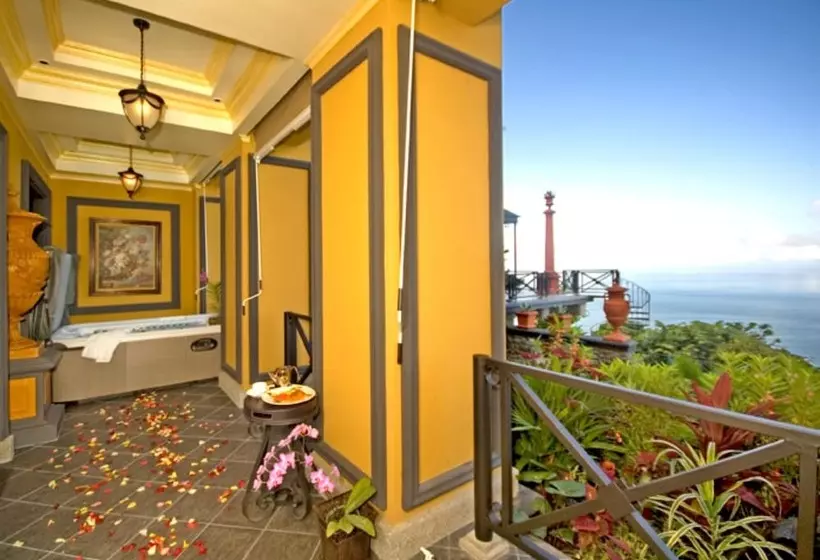 호텔 Zephyr Palace Luxury