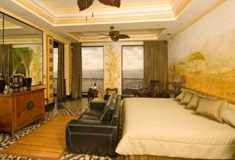 호텔 Zephyr Palace Luxury